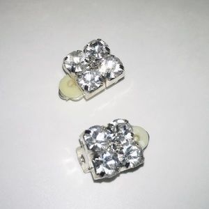 Women's studded clip on earrings